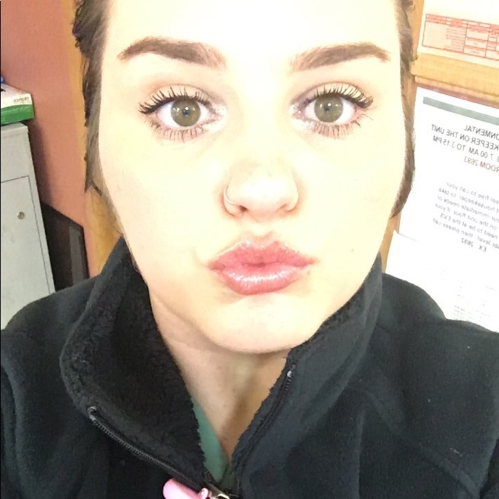 Meet your Posher, Shannon